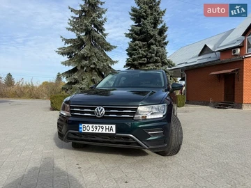 Авто Volkswagen Tiguan 2018 № 8727993
