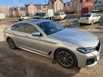 Авто BMW 5 Series 2018 № 8728005