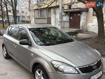 Авто KIA Ceed 2010 № 8728195