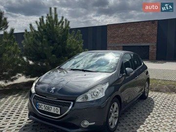 Авто Peugeot 208 2012 № 8728203