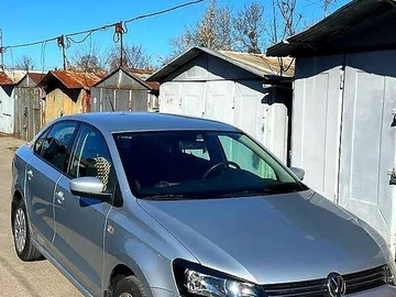 Авто Volkswagen Polo 2012 № 8728214