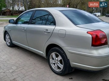 Авто Toyota Avensis 2004 № 8728773