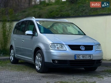 Авто Volkswagen Touran 2005 № 8728778