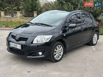 Авто Toyota Auris 2007 № 8728876