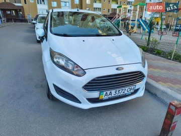 Авто Ford Fiesta 2013 № 8728877