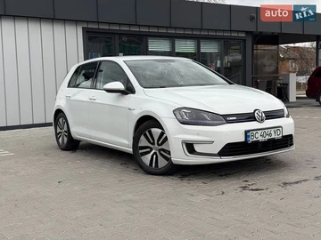 Авто Volkswagen E-Golf 2014 № 8728978