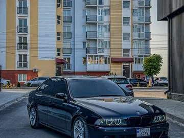 Авто BMW 5 Series 2003 № 8728987