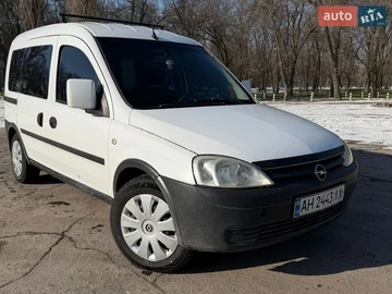 Авто Opel Combo 2005 № 8729429