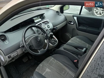Авто Renault Scenic 2006 № 8729455