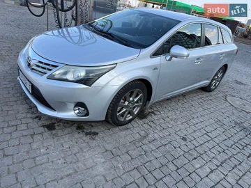 Авто Toyota Avensis 2012 № 8729690