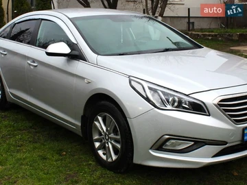 Авто Hyundai Sonata 2015 № 8729696