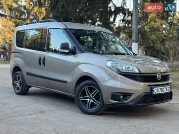Авто Fiat Doblo 2017 № 8729703