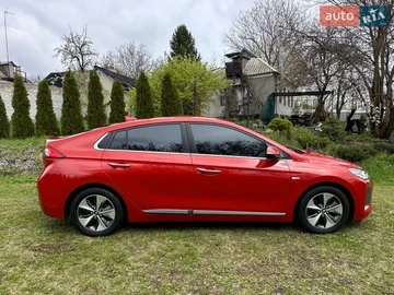 Авто Hyundai Ioniq 2018 № 8729800