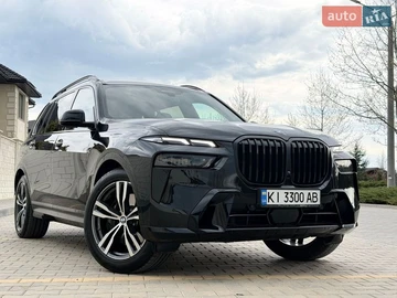 Авто BMW X7 2023 № 8730057