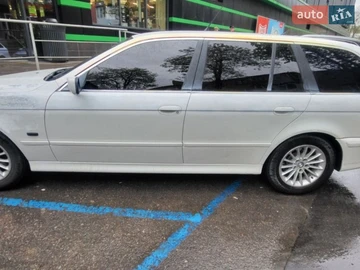 Авто BMW 5 Series 2003 № 8730180