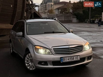 Авто Mercedes C-Class 2009 № 8730360
