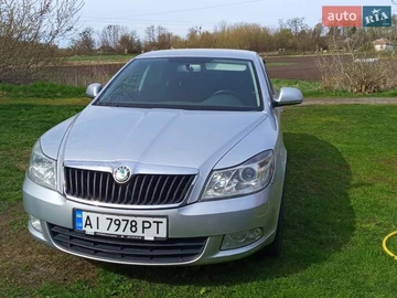 Авто Skoda Octavia 2012 № 8730435