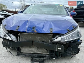 Авто Hyundai Elantra 2020 № 8730443