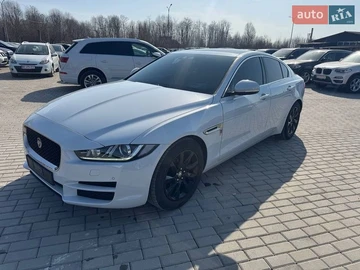 Авто Jaguar Xe 2017 № 8730544