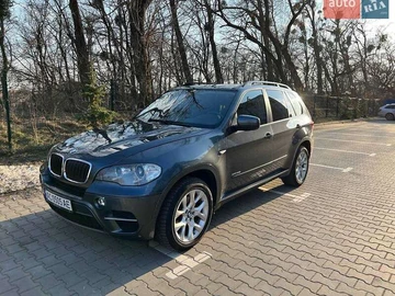 Авто BMW 5 Series 2011 № 8730575