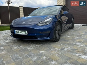 Авто Tesla Model 3 2021 № 8730619