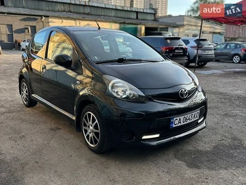 Авто Toyota Aygo 2012 № 8730999