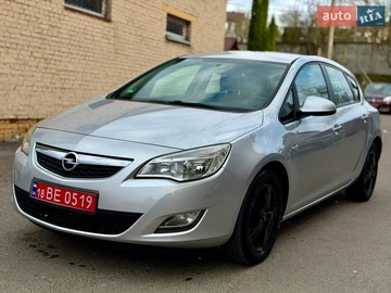 Авто Opel Astra 2011 № 8731003