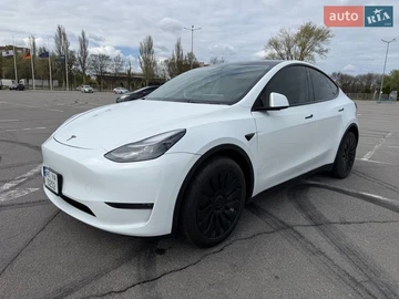 Авто Tesla Model Y 2023 № 8731201