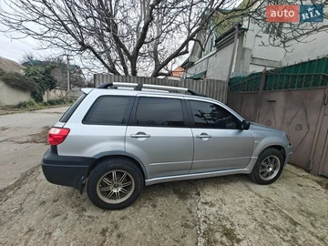 Авто Mitsubishi Outlander 2006 № 8731233