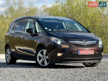 Авто Opel Zafira Tourer 2013 № 8731376