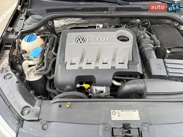 Авто Volkswagen Jetta 2014 № 8731379