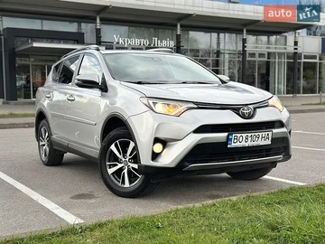 Авто Toyota Rav4 2017 № 8731413