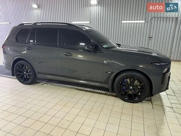 Авто BMW X7 2024 № 8731599