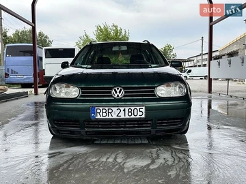 Авто Volkswagen Golf 2003 № 8731601