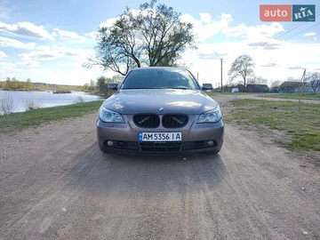 Авто BMW 5 Series 2003 № 8731715