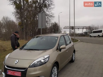 Авто Renault Scenic 2013 № 8731732