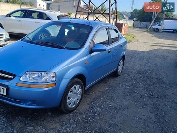 Авто Chevrolet Aveo 2005 № 8732219