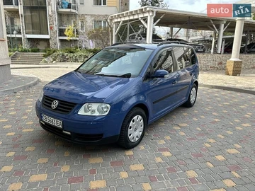 Авто Volkswagen Touran 2005 № 8732234
