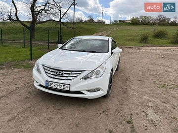 Авто Hyundai Sonata 2011 № 8732286