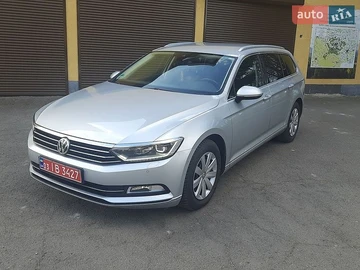 Авто Volkswagen Passat 2018 № 8732589