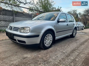 Авто Volkswagen Golf 2003 № 8732852
