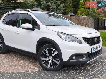 Авто Peugeot 2008 2019 № 8732993