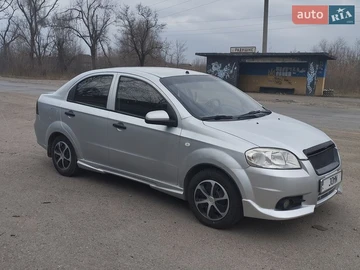 Авто Chevrolet Aveo 2007 № 8733117