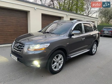 Авто Hyundai Santa Fe 2010 № 8733126