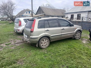 Авто Ford Fusion 2004 № 8733310
