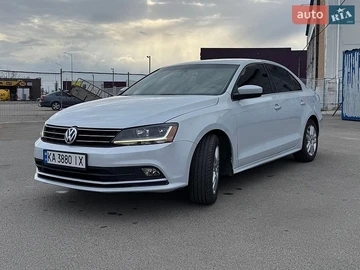 Авто Volkswagen Jetta 2017 № 8733341