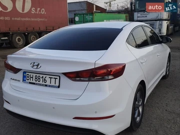 Авто Hyundai Avante 2017 № 8733345