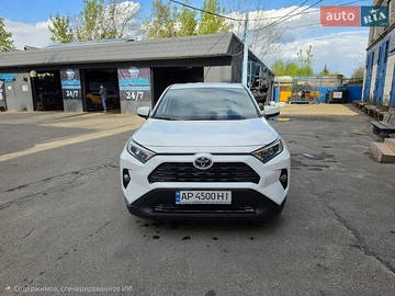 Авто Toyota Rav4 2019 № 8733471