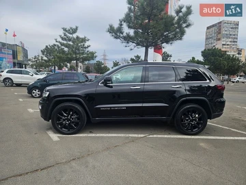 Авто Jeep Grand Cherokee 2018 № 8733693