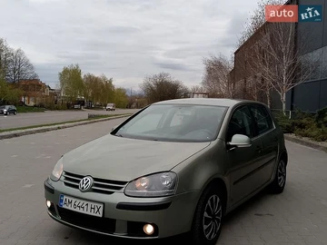 Авто Volkswagen Golf 2004 № 8733854